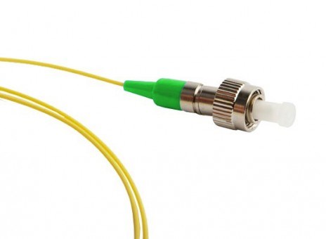 FPT-B9-9-FC/AR-1M-LSZH-YL Пигтейл волоконно-оптический SM 9/125 (OS2), FC/APC, 1м, LSZH Hyperline FPT-B9-9-FC/AR-1M-LSZH-YL - фото 609155
