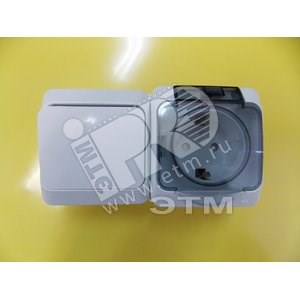 BPA 16-241C ЭТЮД Блок ОП: Выключатель одноклавишный/Розетка с с/з со шторками IP44 серый (уп.7шт.) Systeme Electric (Россия) BPA16-241C - фото 616534