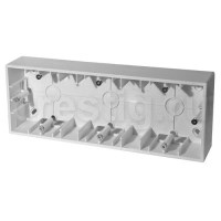1590753-030 S15 Коробка для наружного монтажа 3 поста белая (уп.5шт.) Simon Electric 1590753-030 - фото 625436