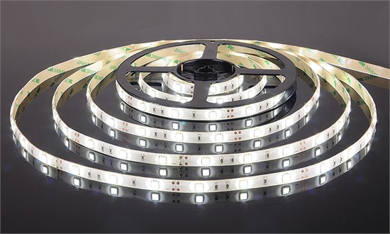 S5050 Светодиодная лента Led30 7.2Вт/м DC12В IP65 белый свет (уп.5м.) ELEKTROSTANDART S5050-5 - фото 634744