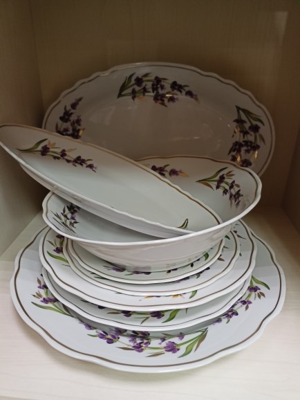 Сервиз столовый Аппетитный Лаванда "Отводка золотом", 28 предметов, Дулево Сервиз столовый Аппетитный Лаванда "Отводка золото - фото 635908