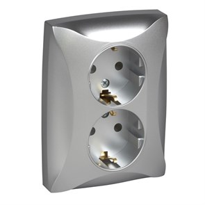 000324 ДУЭТ Розетка двойная с з/к, серебристая (уп.12шт.) Schneider Electric WDE000324