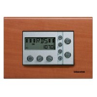 14654.62 Накладка на 4 модуля из натурального дерева груша 681281