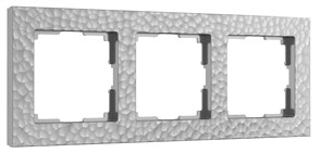 W0032406 Hammer Рамка на 3 поста серебряная (уп.10шт.) Werkel™ a052520-1