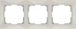 WL03-Frame-03 Snabb Basic Рамка на 3 поста, слоновая кость (уп.10шт.) WERKEL a036632