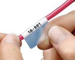 WMBL-25x33-A4L-WH Самоламинирующиеся наклейки для печати на лазерных принтерах 25 мм х 33 мм, (1 лист, 64 наклейки) Hyperline WMBL-25x33-A4L-WH