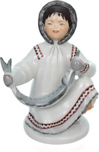 82.00960.00.1 Скульптура Якутка с севрюгой, ИФЗ 82.00960.00.1