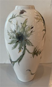 80.48116.00.1 Ваза ф. Лилия рис. Репейник, АО "Императорский фарфоровый завод" 80.48116.00.1