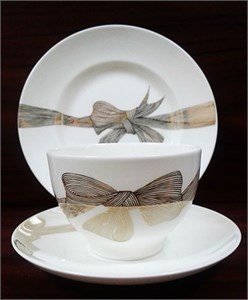 81.20967.00.1 Комплект чайный ф. Яблочко рис. Платиновые бантики, ИФЗ 81.20967.00.1