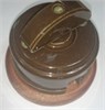 0603 Выключатель проходной (сх.6) с керамич. ручкой "полумесяц" "Коричневый" подрозетник береза ЦИОН ООО (Россия) 0603 - фото 617777